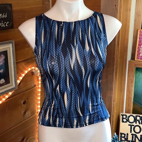 $45 A. Byer Beautiful dramatic color Tank top Jr S - Picture 2 of 12